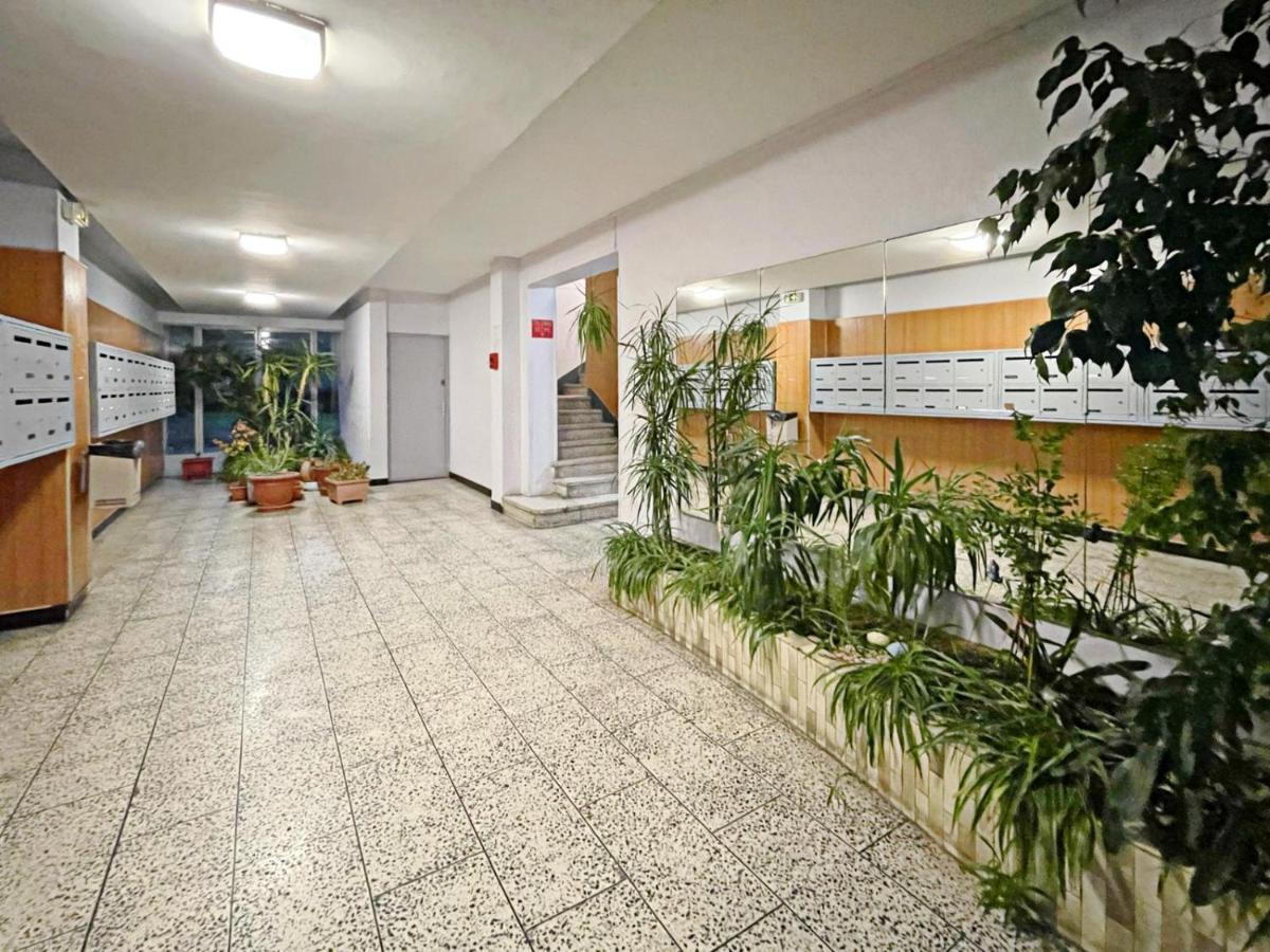 T2 Le Bien Etre Marseille 9Eme-Wifi-Netflix-Metro-Parking-Plage Exteriör bild